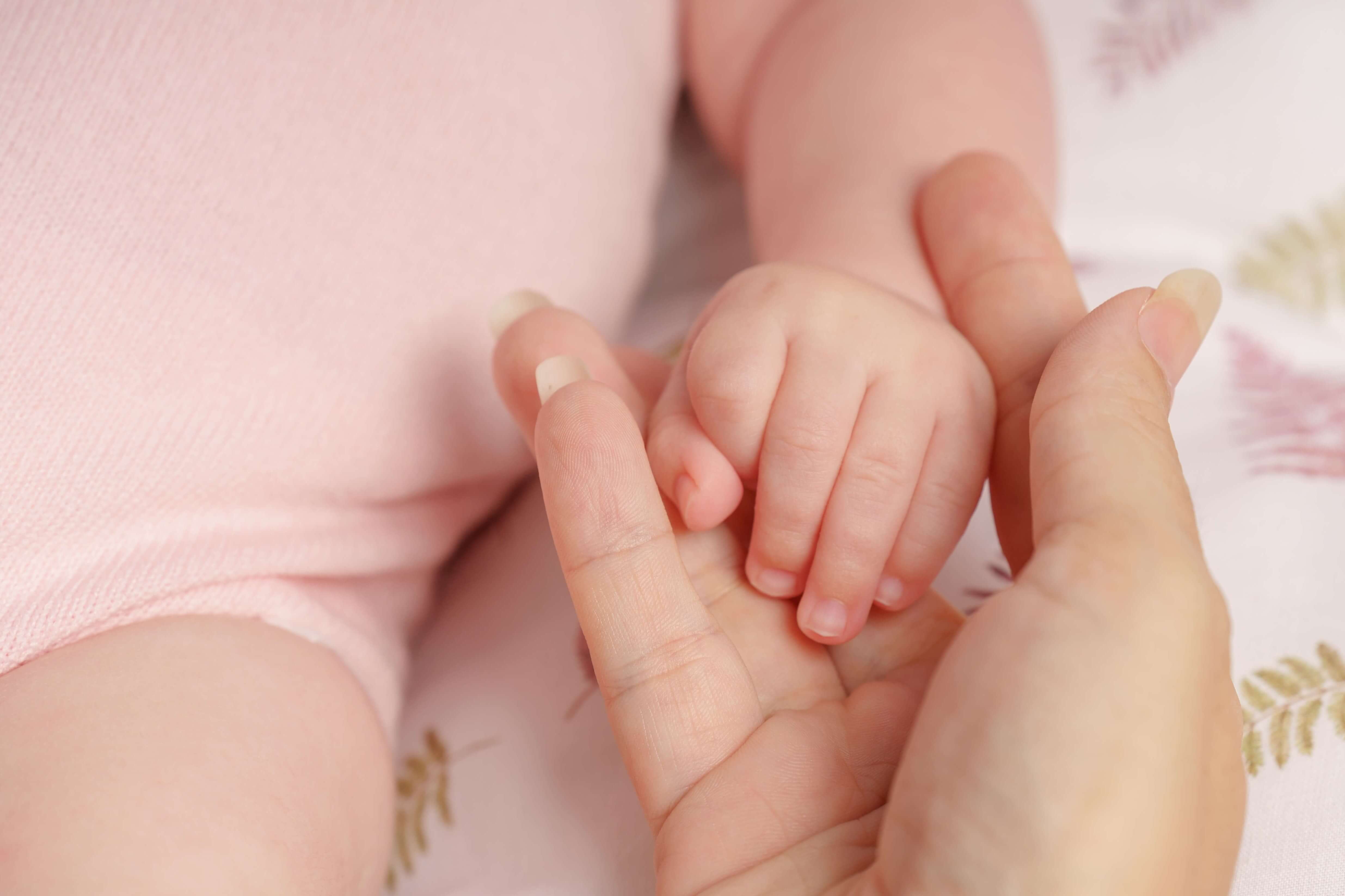 Jakie są najczęściej występujące choroby genetyczne u noworodków?